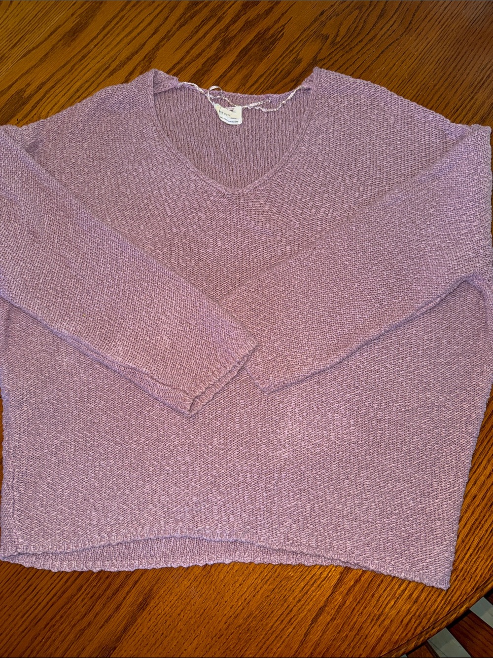 Urban Outfitters Lavender V-Neck Knit Sweater size M, NS home